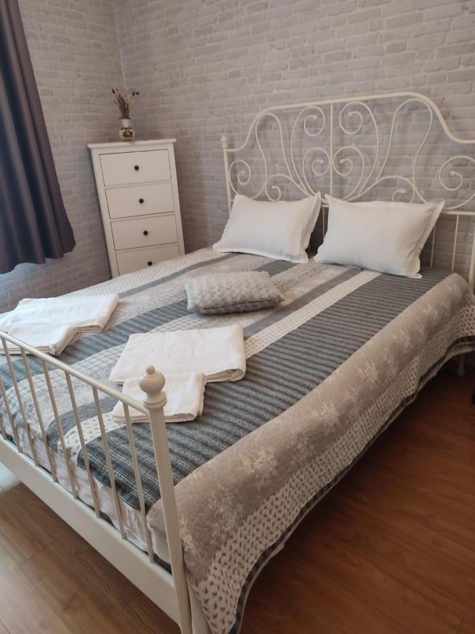 Casa Andy Brasov Lägenhet Exteriör bild
